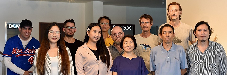 Simple Different कोअर टीम